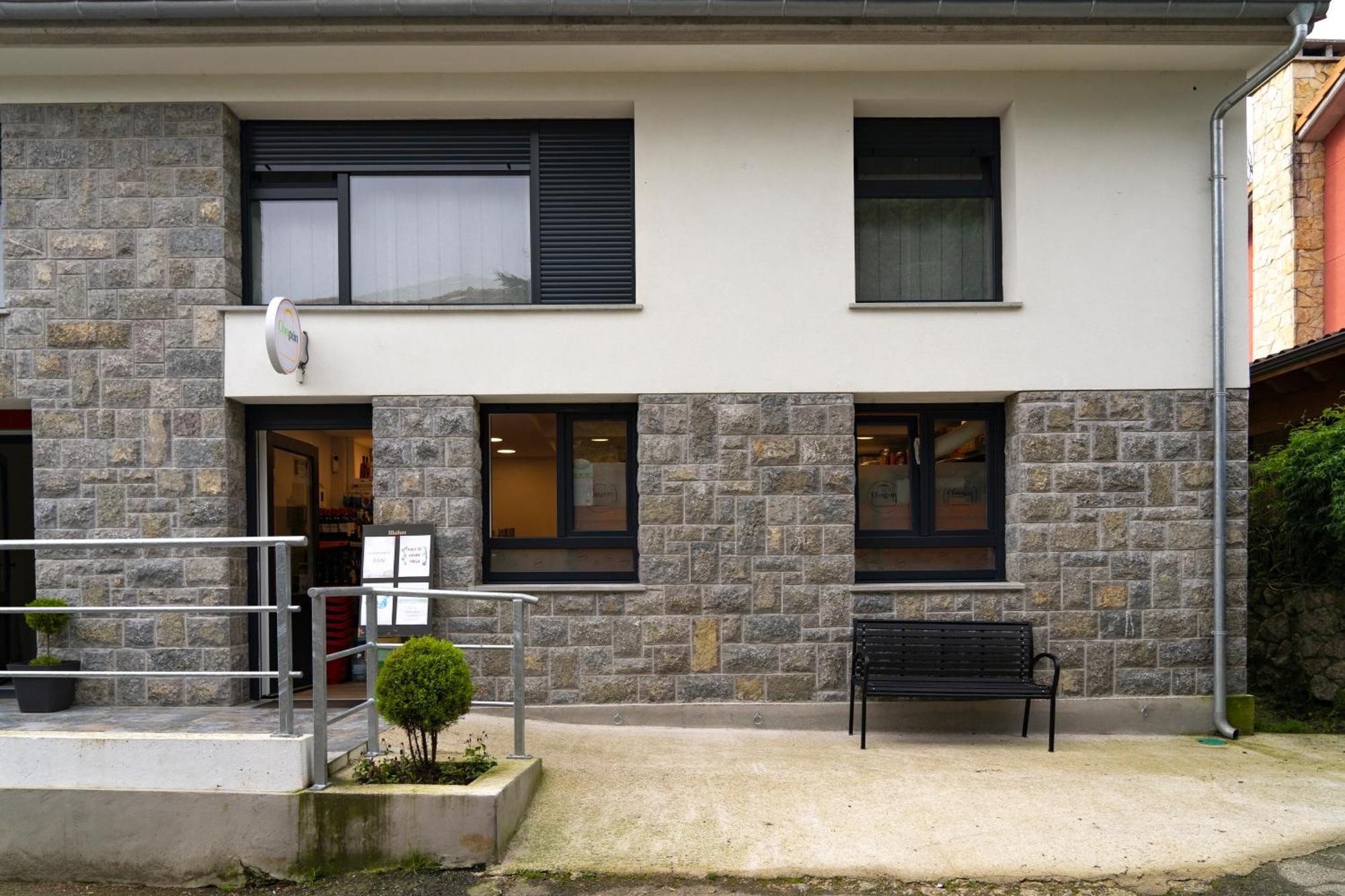 Apartamentos Baldenora Llanes Buitenkant foto